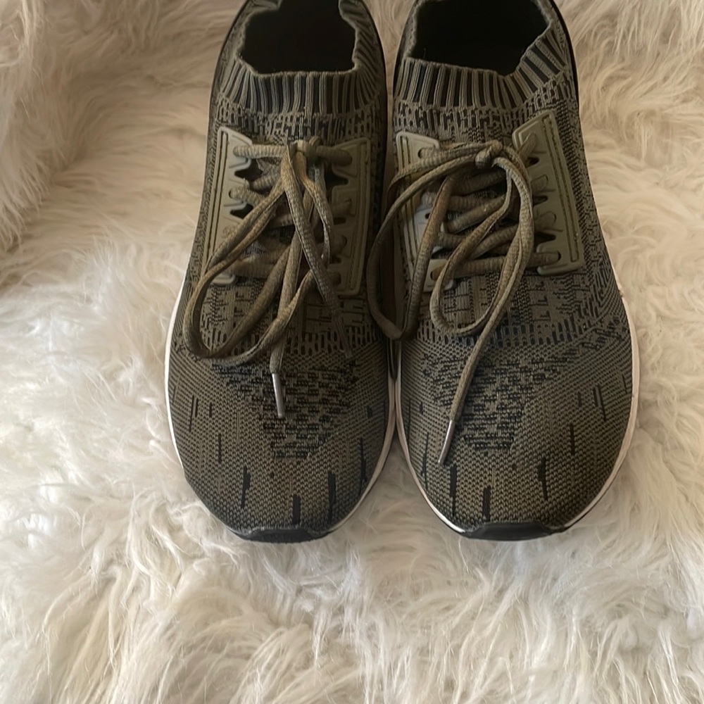 Dream Pairs Shoes